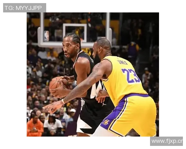 湖人对决快船激战正酣球迷期待的洛城德比即将上演